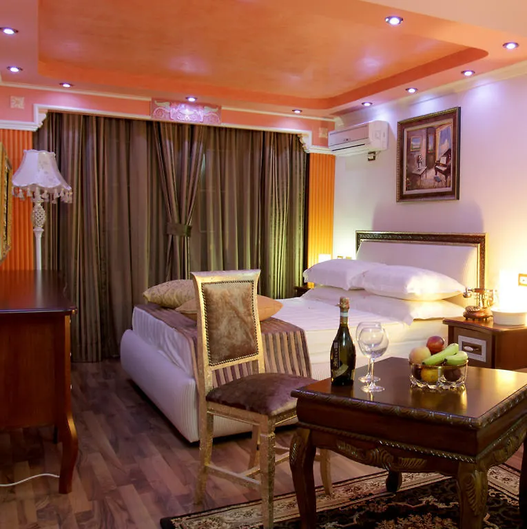 ***  Hotel Boutique Vila Fernando Tirana Albania