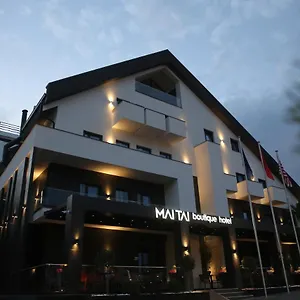 Mai Tai Mjull-Bathore